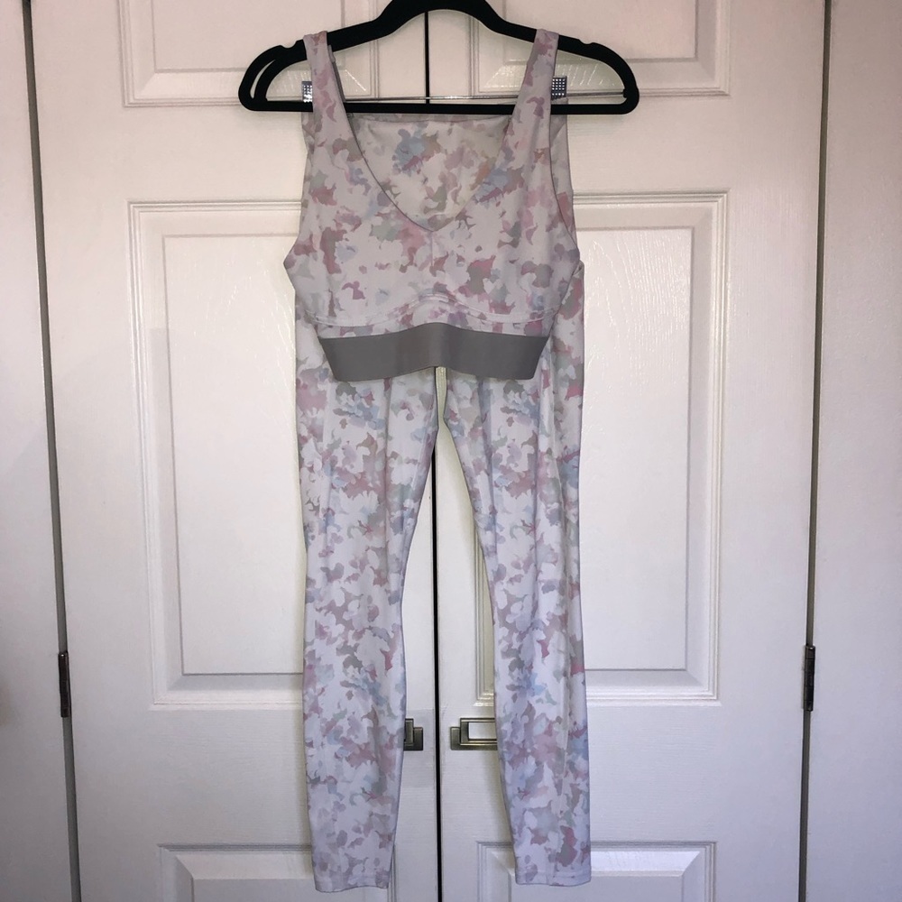 Fabletics Oasis “Sakura” PureLuxe High-Waisted 7/8 Legging Set Size XS